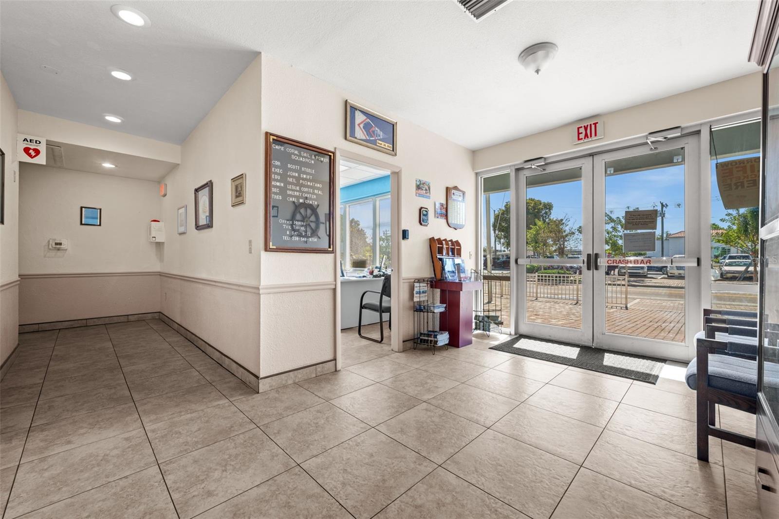 CAPE CORAL - Commercial Sale