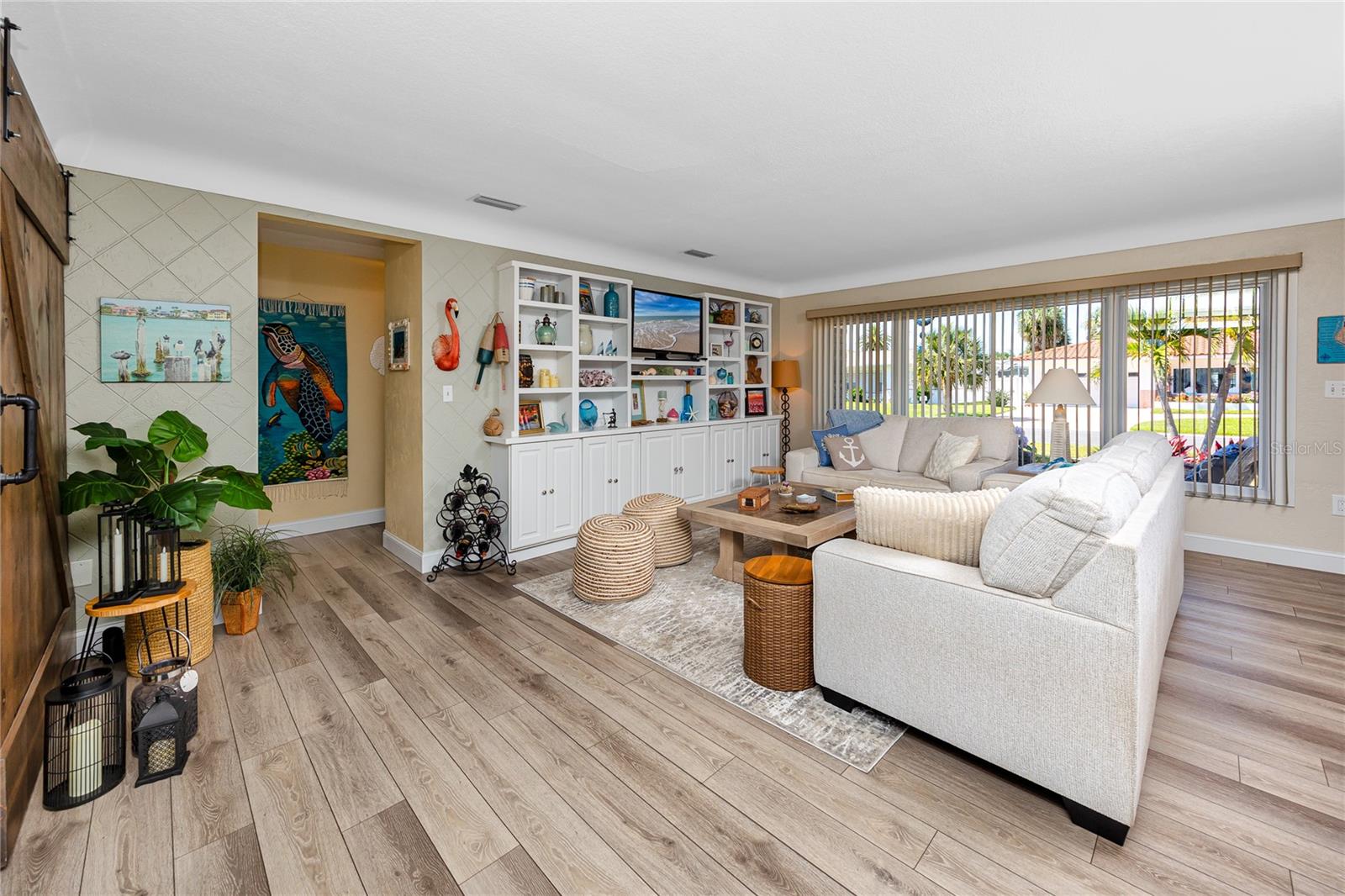 BELLEVUE ESTATES - Residential