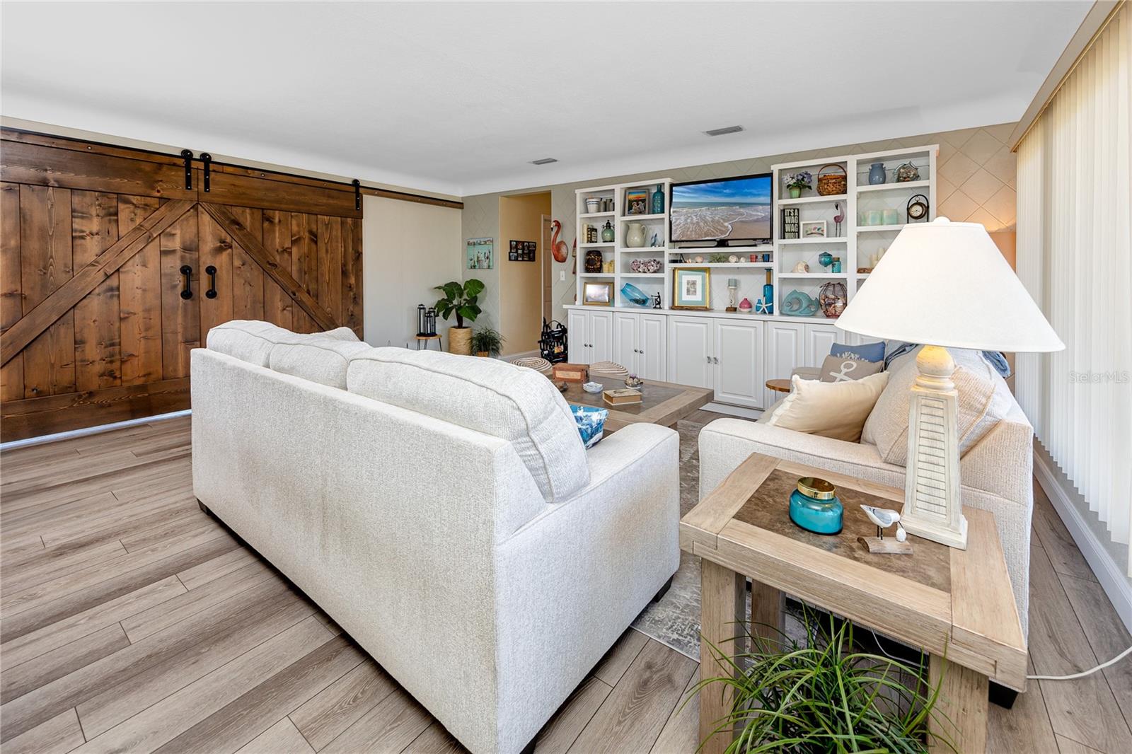 BELLEVUE ESTATES - Residential