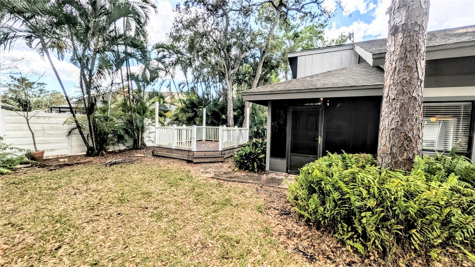 PINE TRACE - Residential Lease