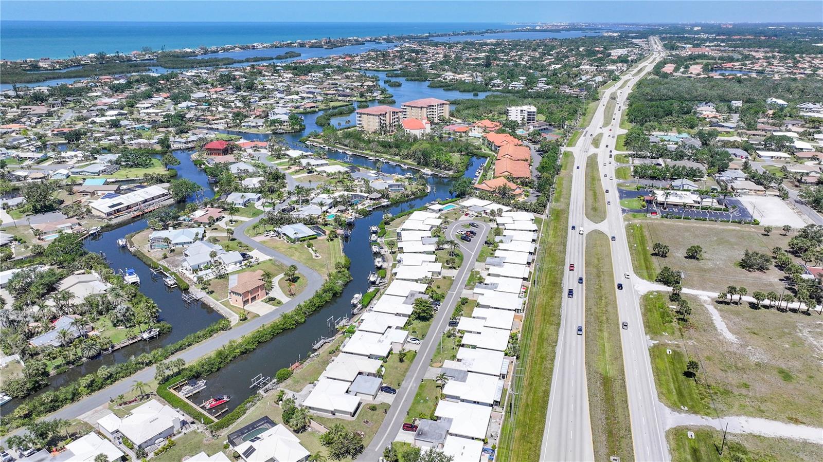 SORRENTO VILLAS 1 - Residential