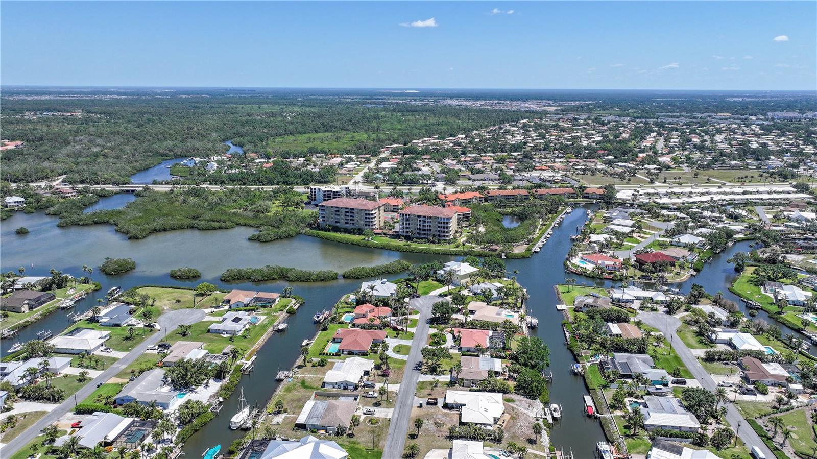 SORRENTO VILLAS 1 - Residential