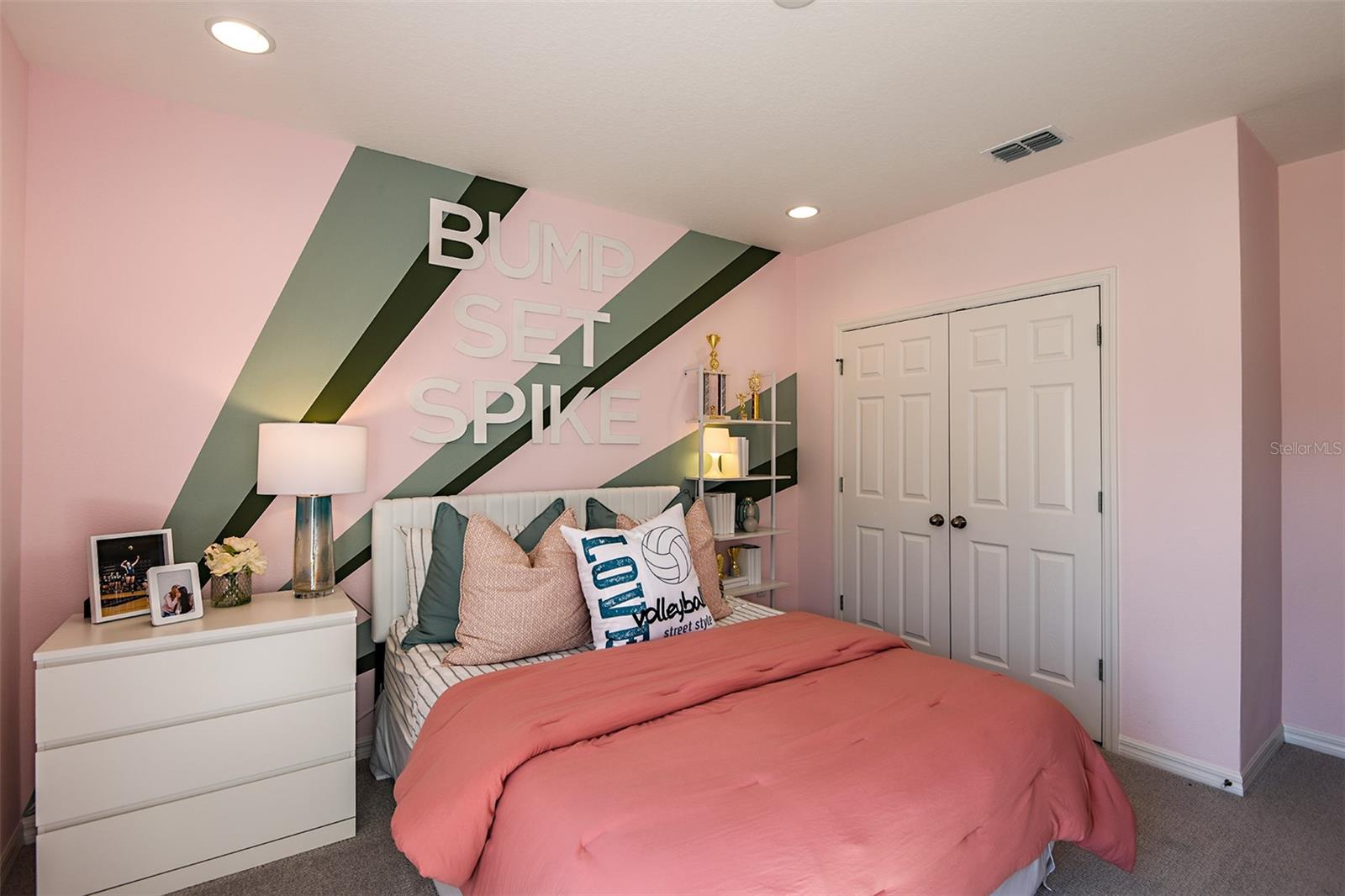 LAKE LINCOLN SUB - Residential