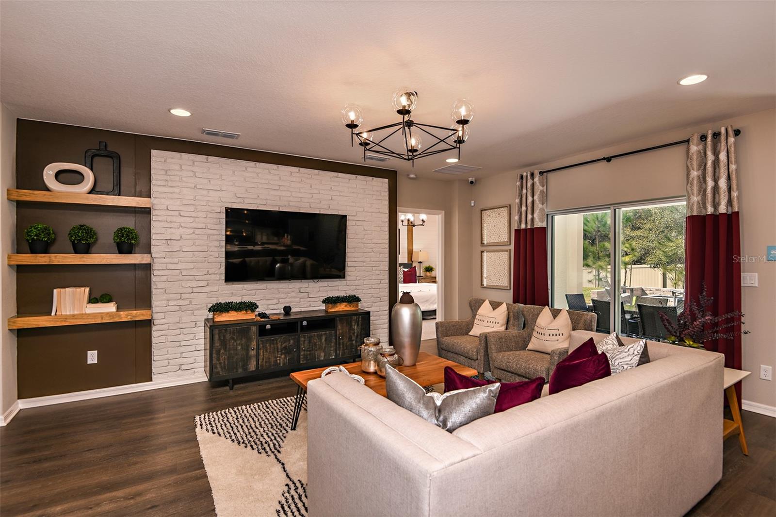 LAKE LINCOLN SUB - Residential