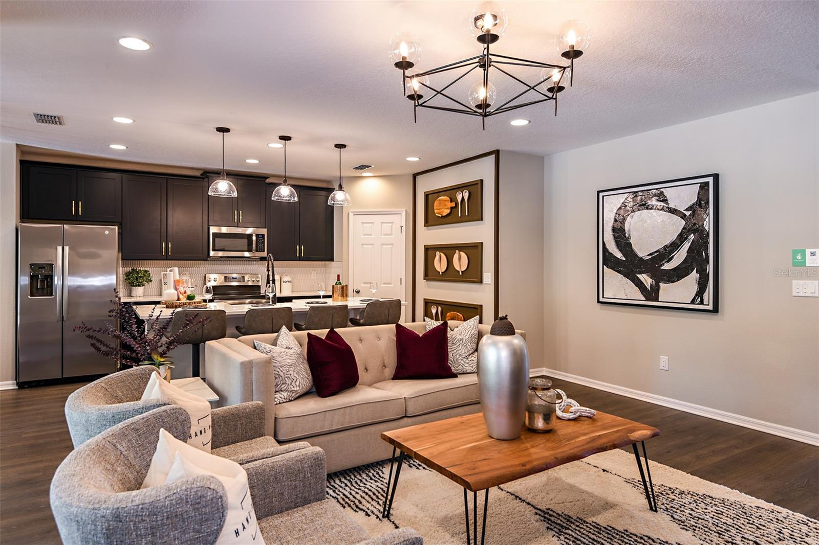 LAKE LINCOLN SUB - Residential