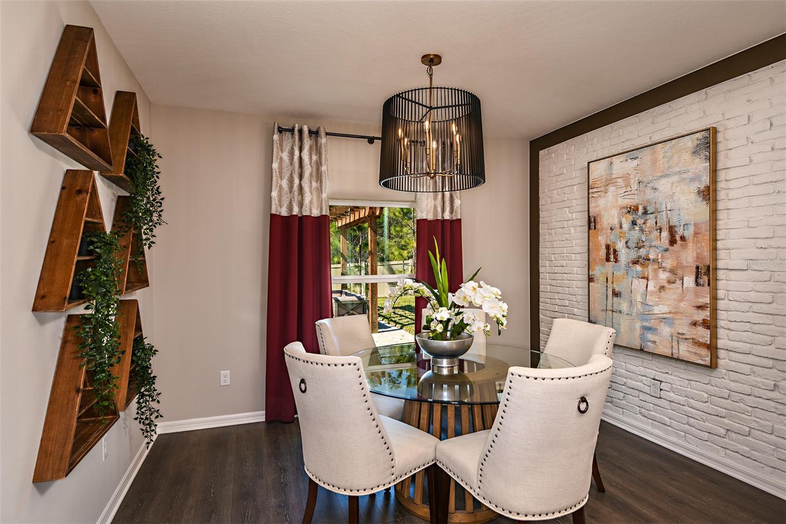 LAKE LINCOLN SUB - Residential