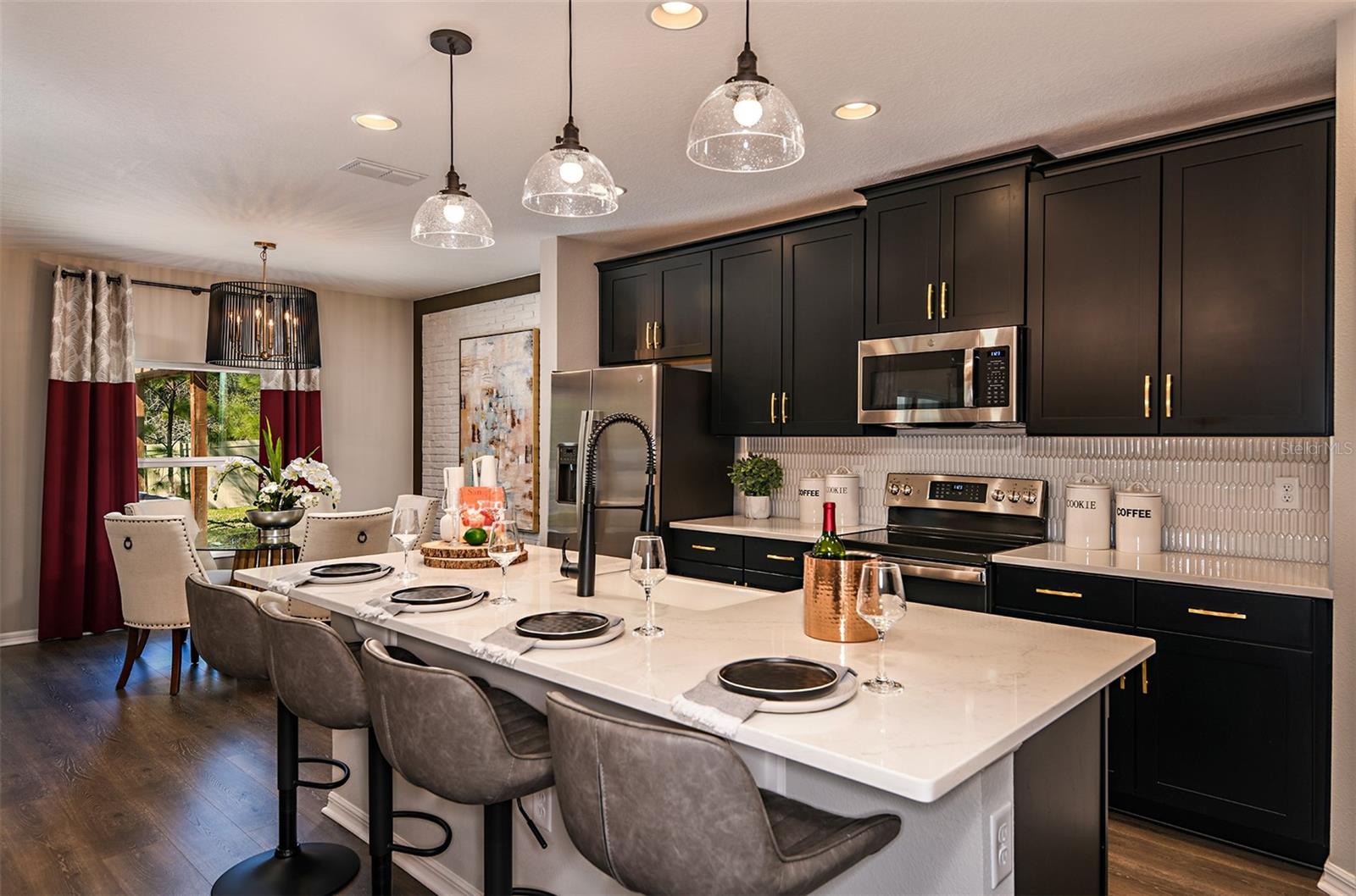 LAKE LINCOLN SUB - Residential