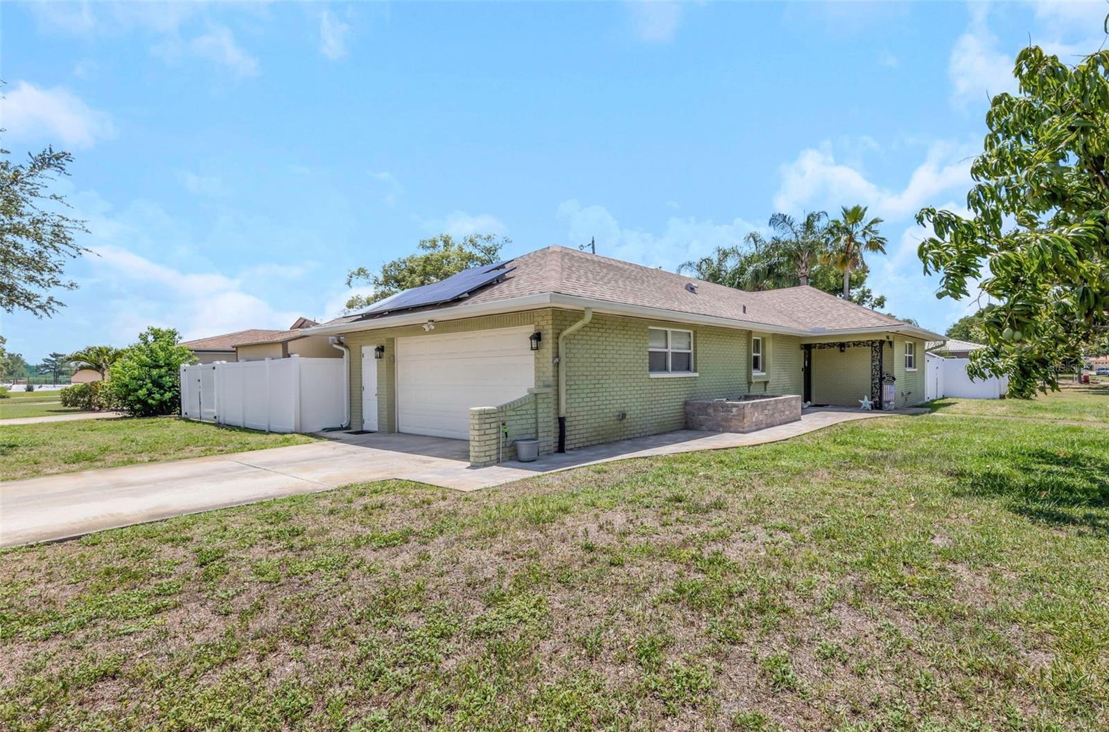 2465 BURNICE DRIVE