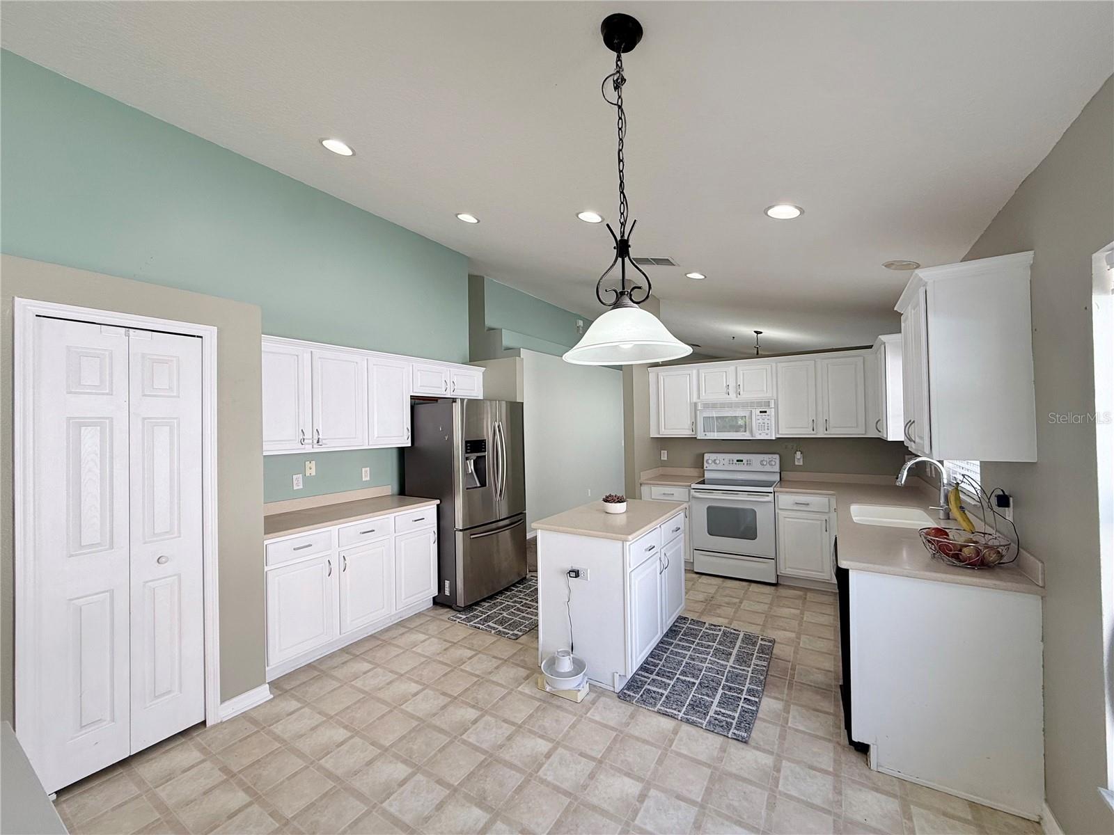 CYPRESS LAKES PRCL G - Residential