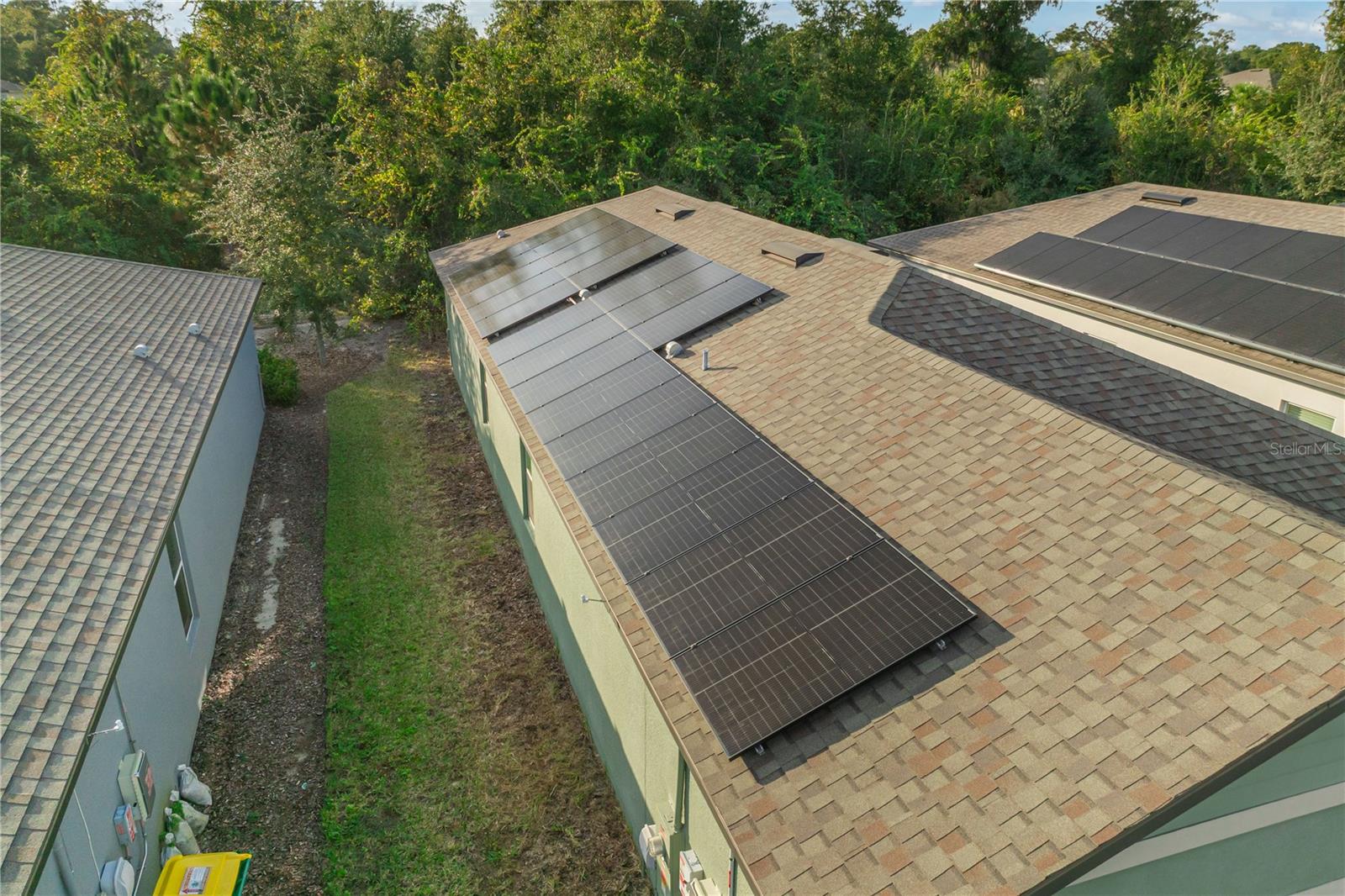 LINCOLN OAKS - Residential