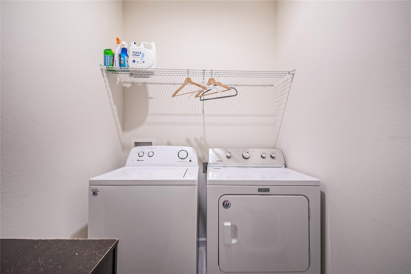 LINCOLN OAKS - Residential