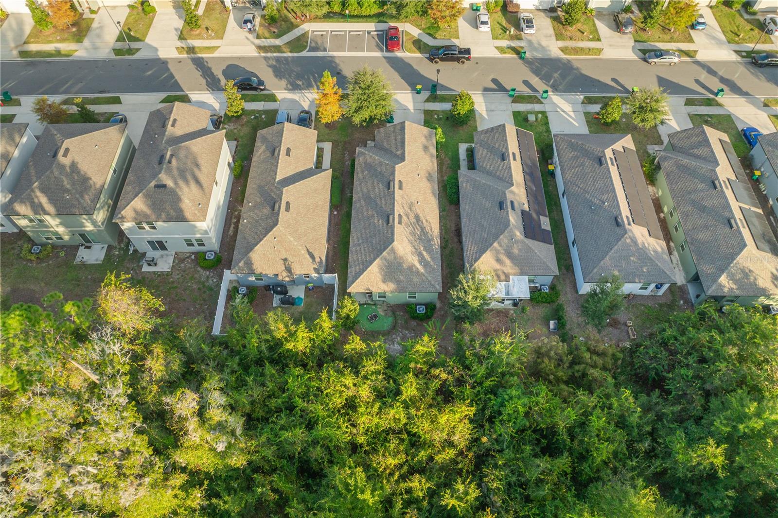 LINCOLN OAKS - Residential