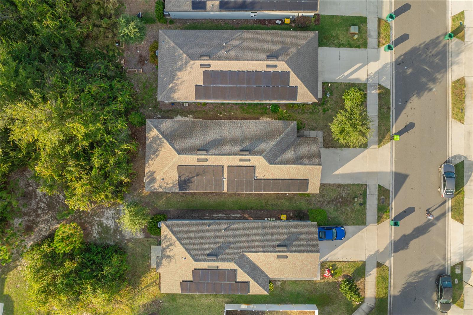 LINCOLN OAKS - Residential