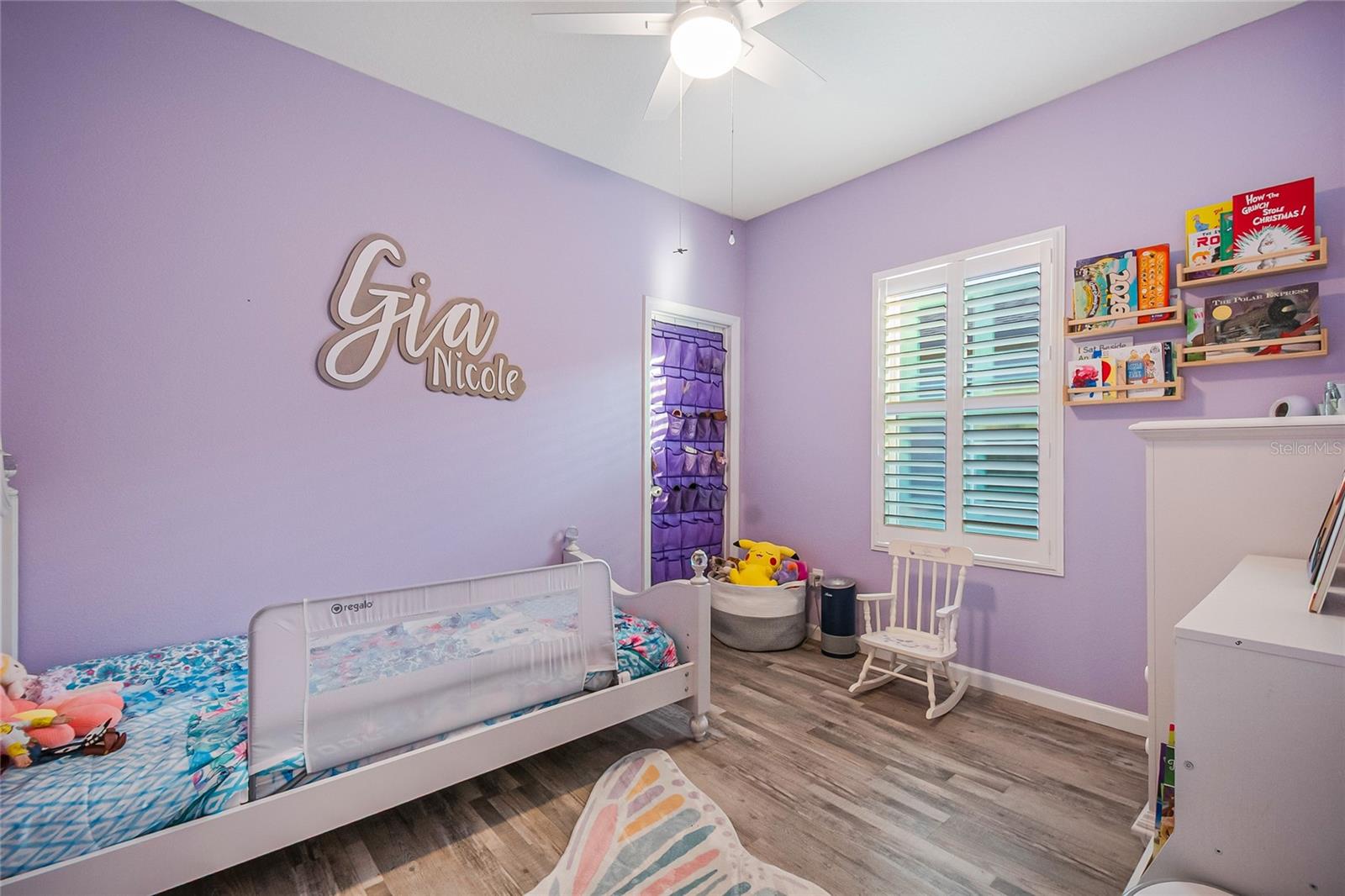 LINCOLN OAKS - Residential