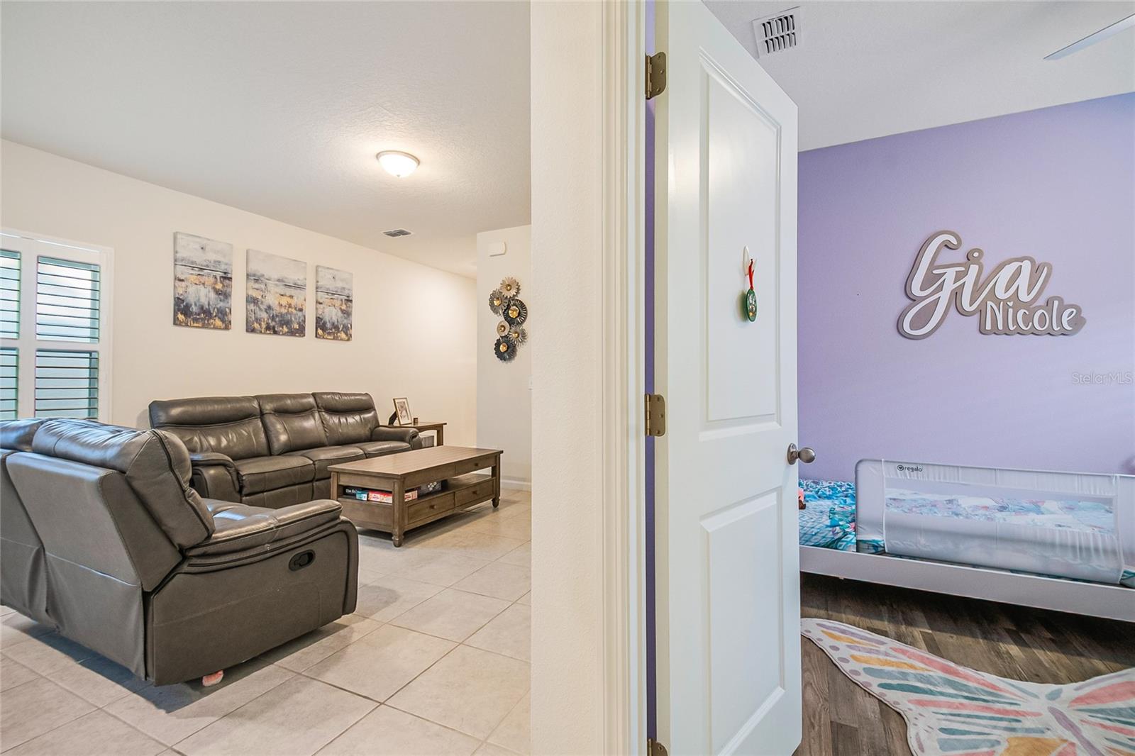 LINCOLN OAKS - Residential