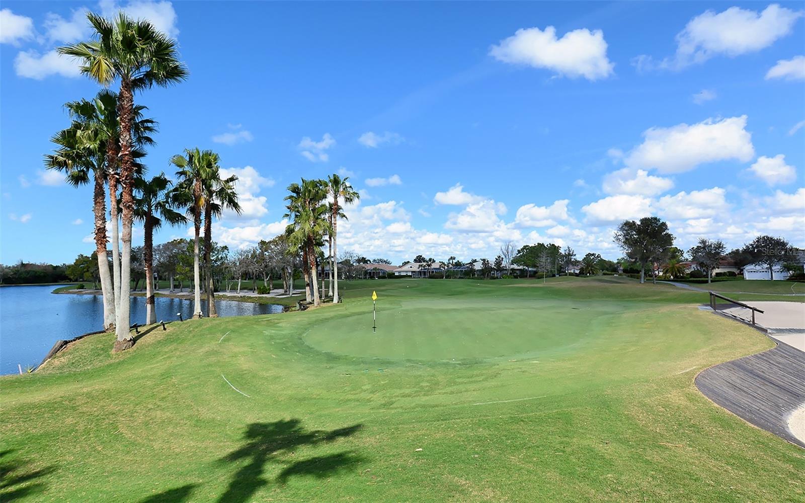HERITAGE OAKS GOLF & COUNTRY CLUB - Residential