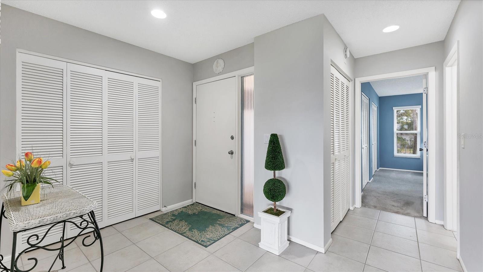 VILLAGE GREEN OF BRADENTON SEC 8 - Residential