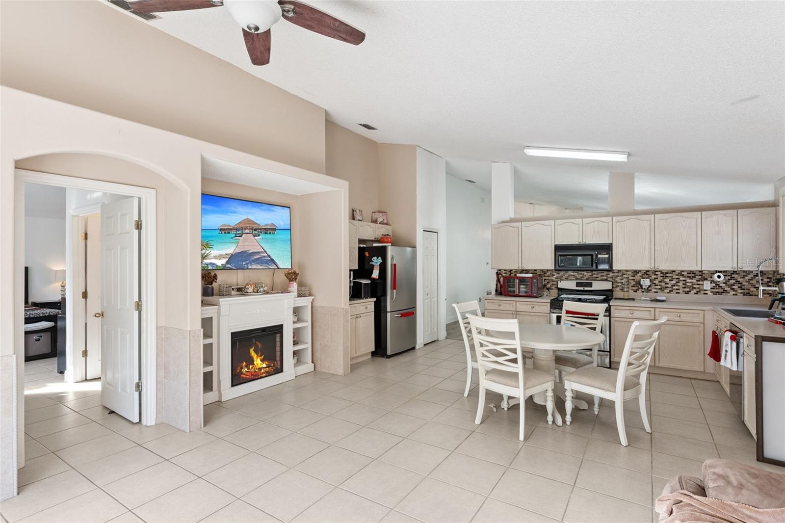 EGRETS LANDING - Residential