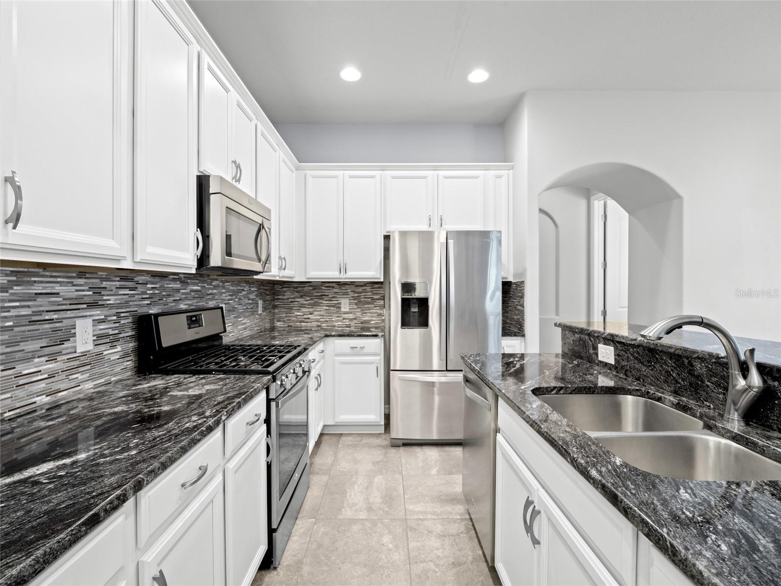 ARRIVAS VILLAGE PH 1 - Residential