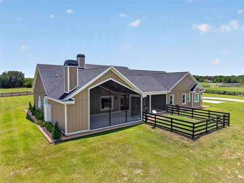 Tiny photo for 5496 Nantahala Lane, Lady Lake, FL 32159 (MLS # G5112837)