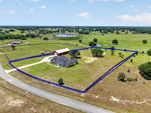 Tiny photo for 5496 Nantahala Lane, Lady Lake, FL 32159 (MLS # G5112837)