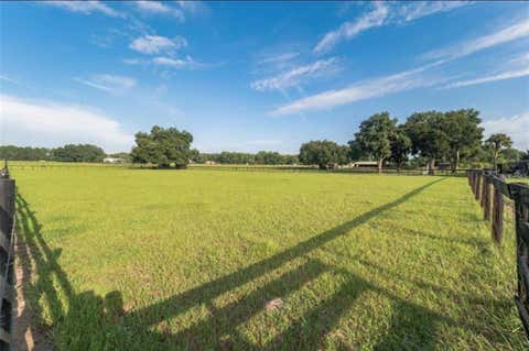 Tiny photo for 5496 Nantahala Lane, Lady Lake, FL 32159 (MLS # G5112837)