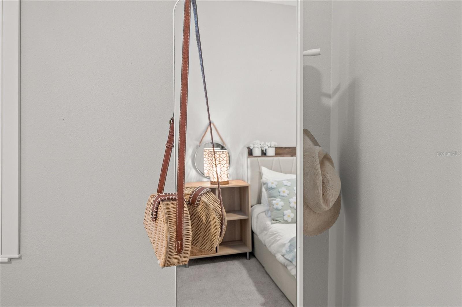 LAKEHOUSE COVE/WATERSIDE PH 4 - Residential