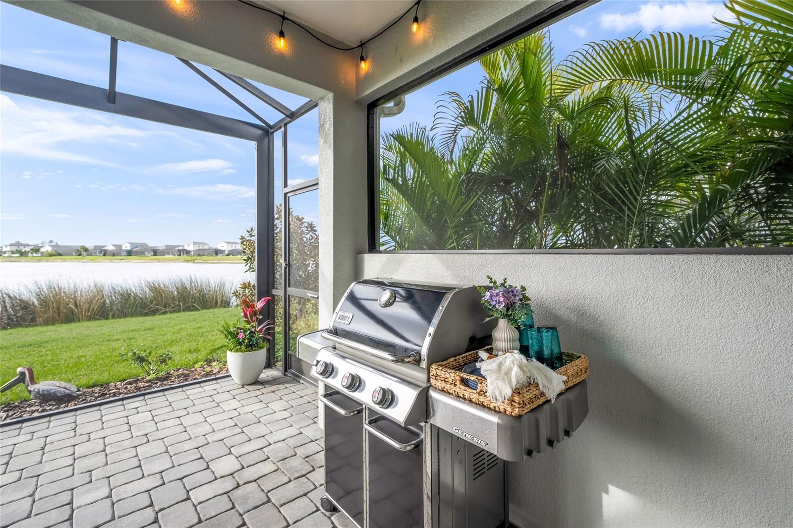 LAKEHOUSE COVE/WATERSIDE PH 4 - Residential