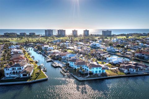 A home in LONGBOAT KEY