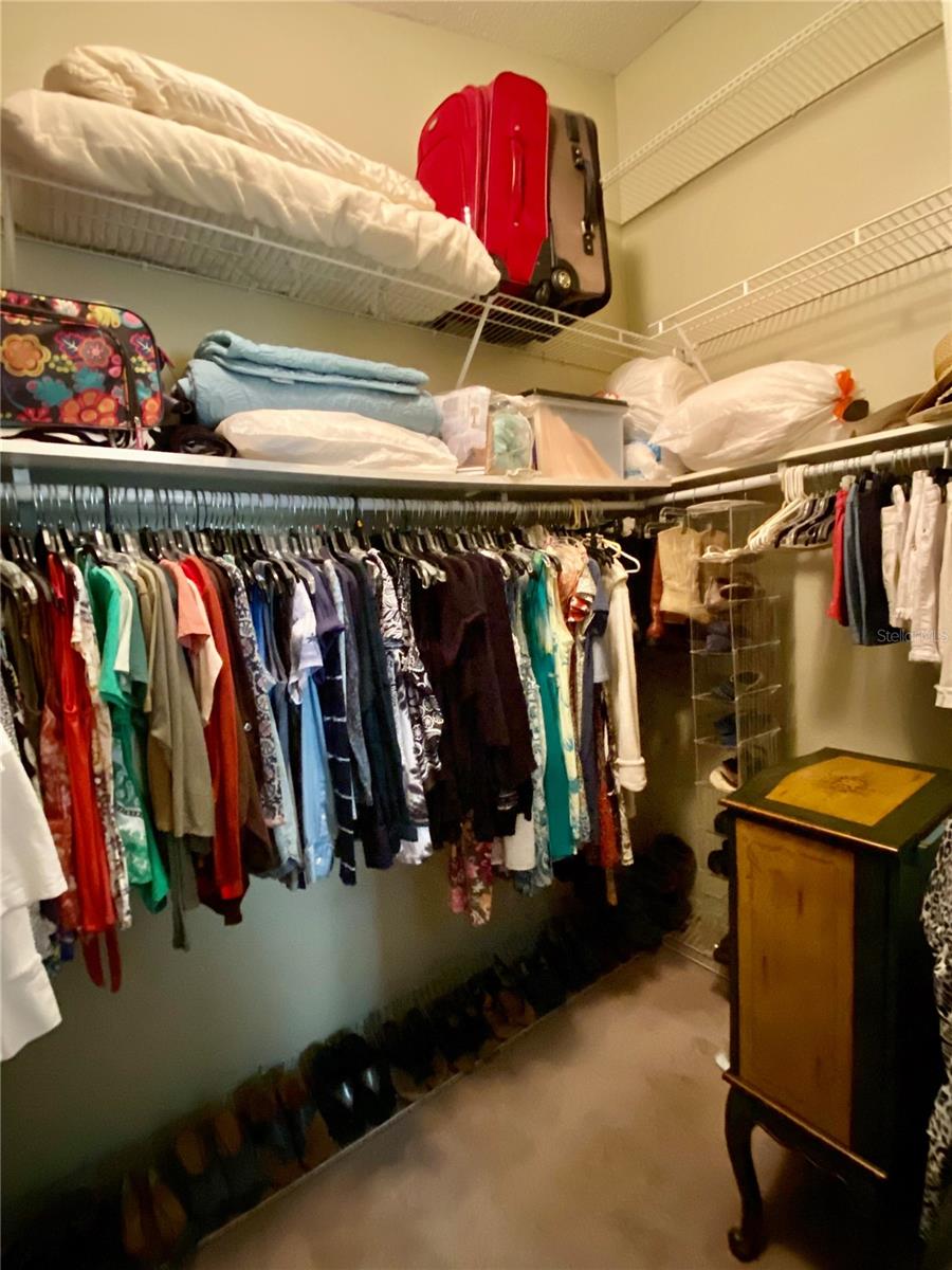 FOX GLEN AT CHELSEA PARC TUSCAWILLA PH 2 - Residential