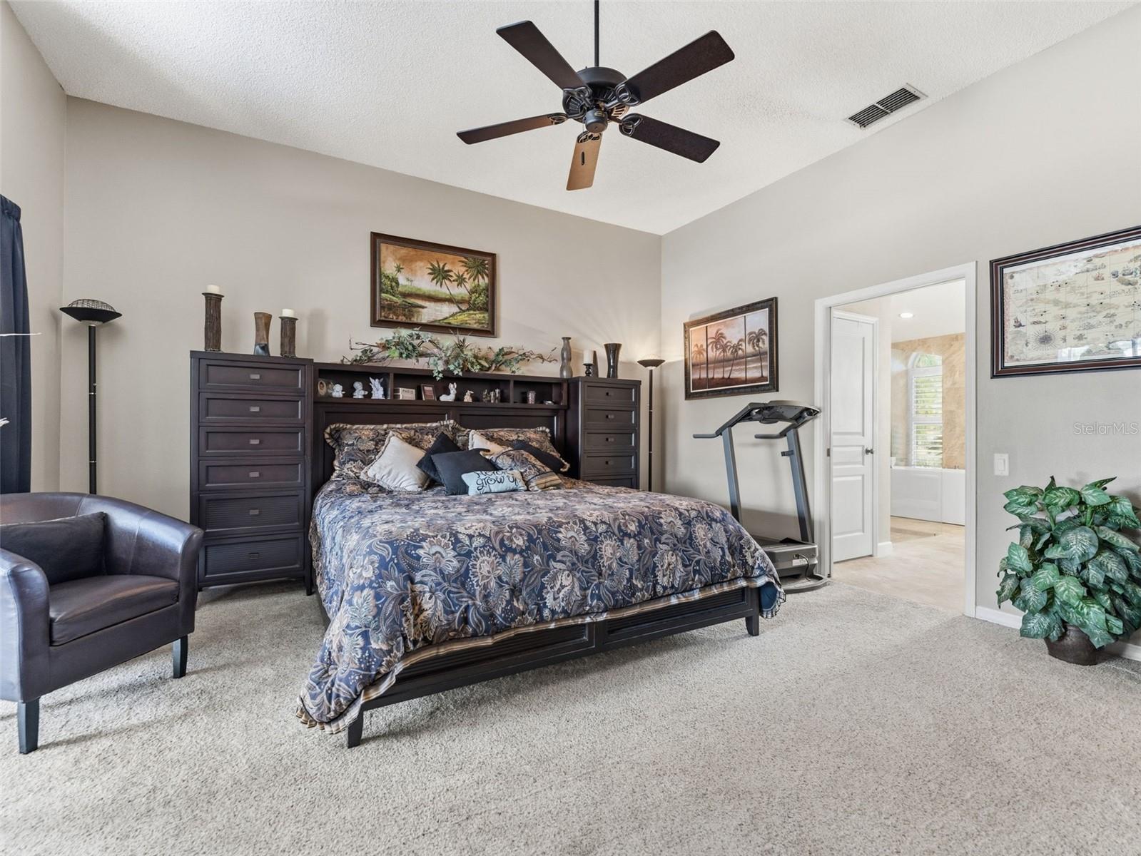 BAYSIDE VILLAGE - Residential