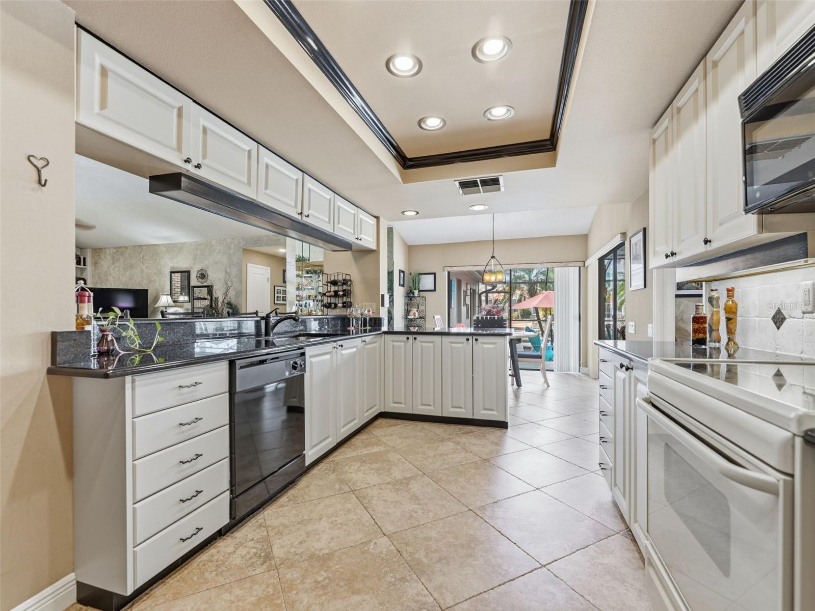 BAYSIDE VILLAGE - Residential