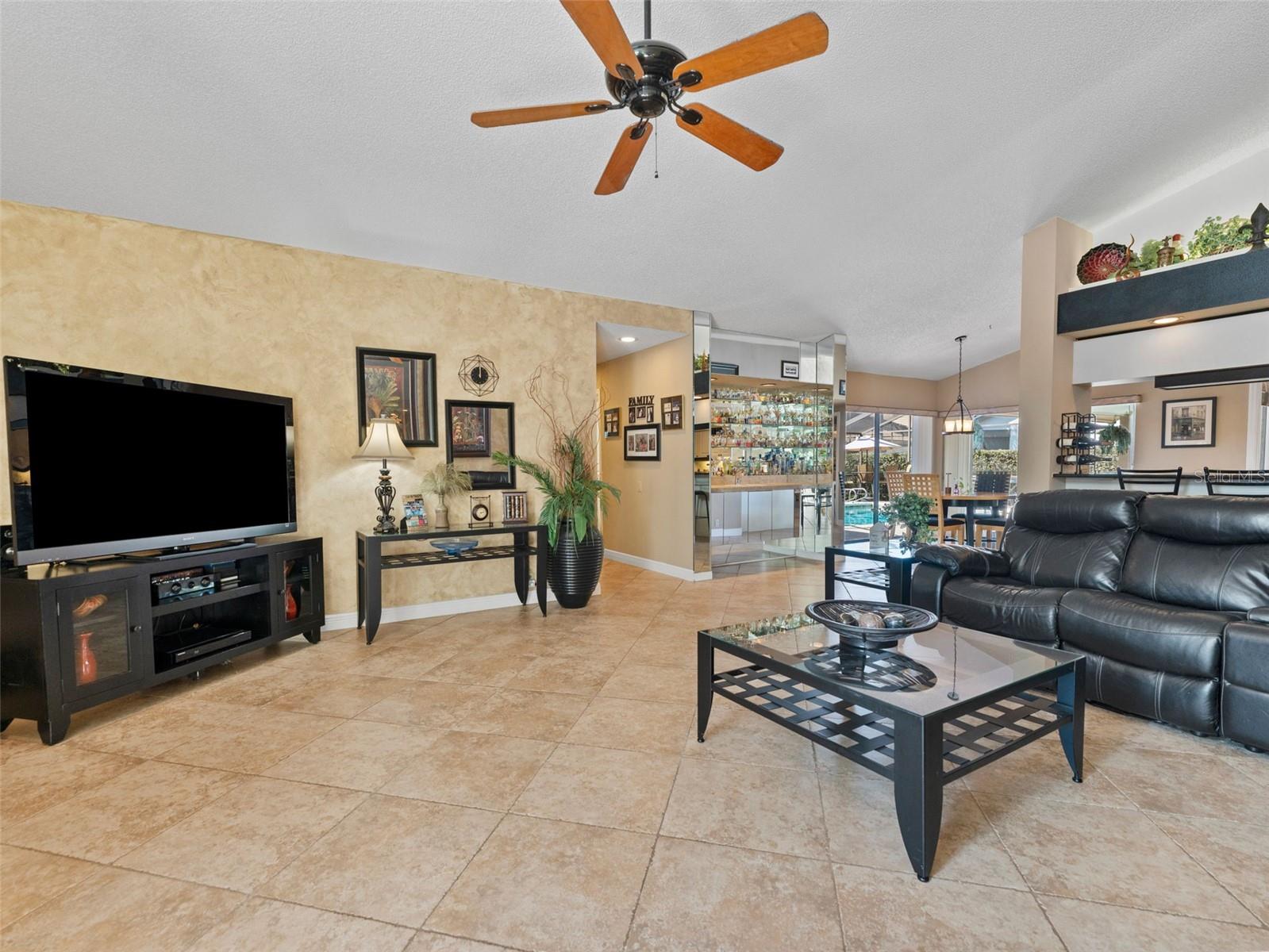 BAYSIDE VILLAGE - Residential