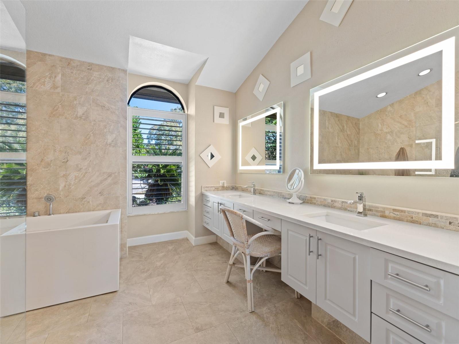 BAYSIDE VILLAGE - Residential