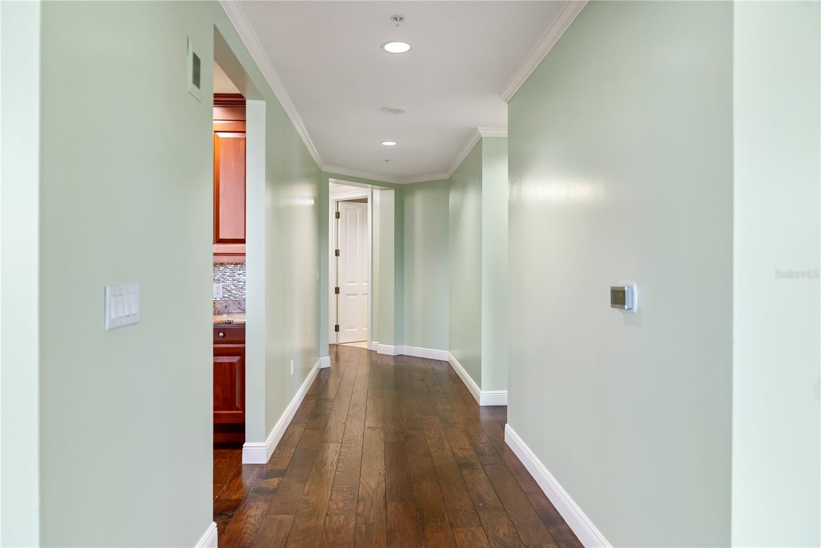 THE BEACH RESIDENCES - Residential