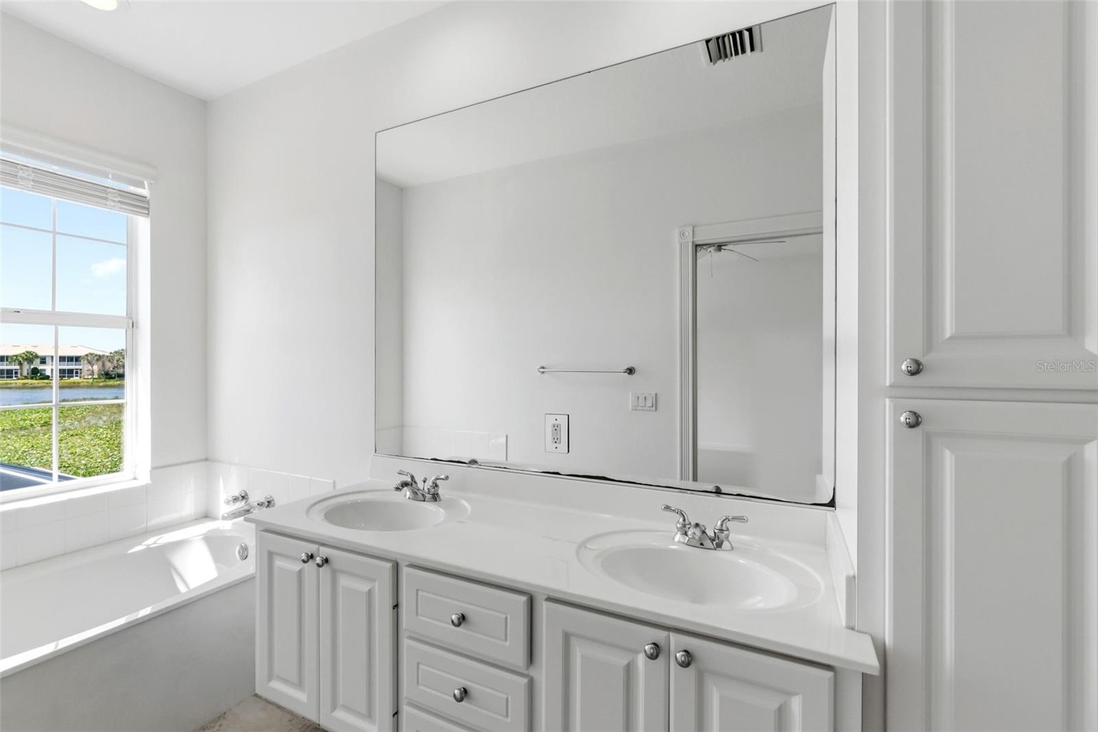 ISLES OF SARASOTA - Residential