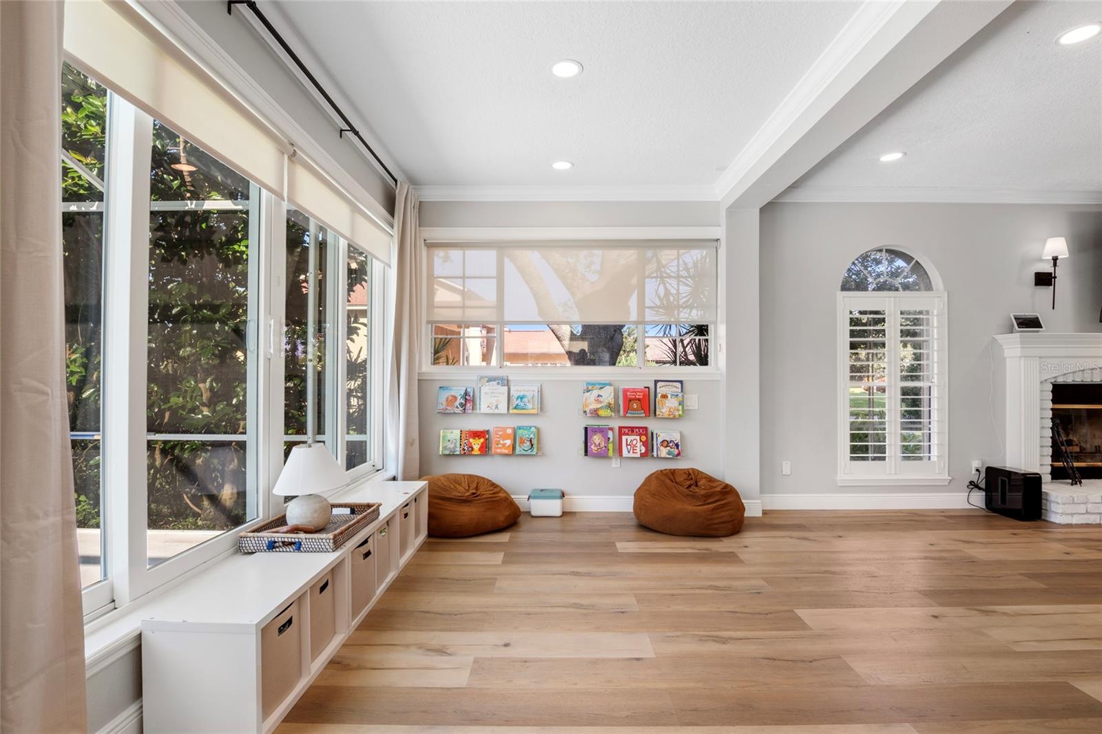DEER ISLAND PH 02 - Residential