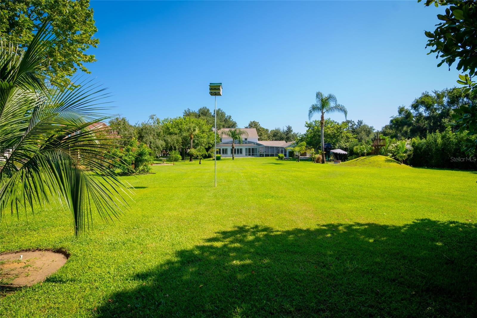 DEER ISLAND PH 02 - Residential