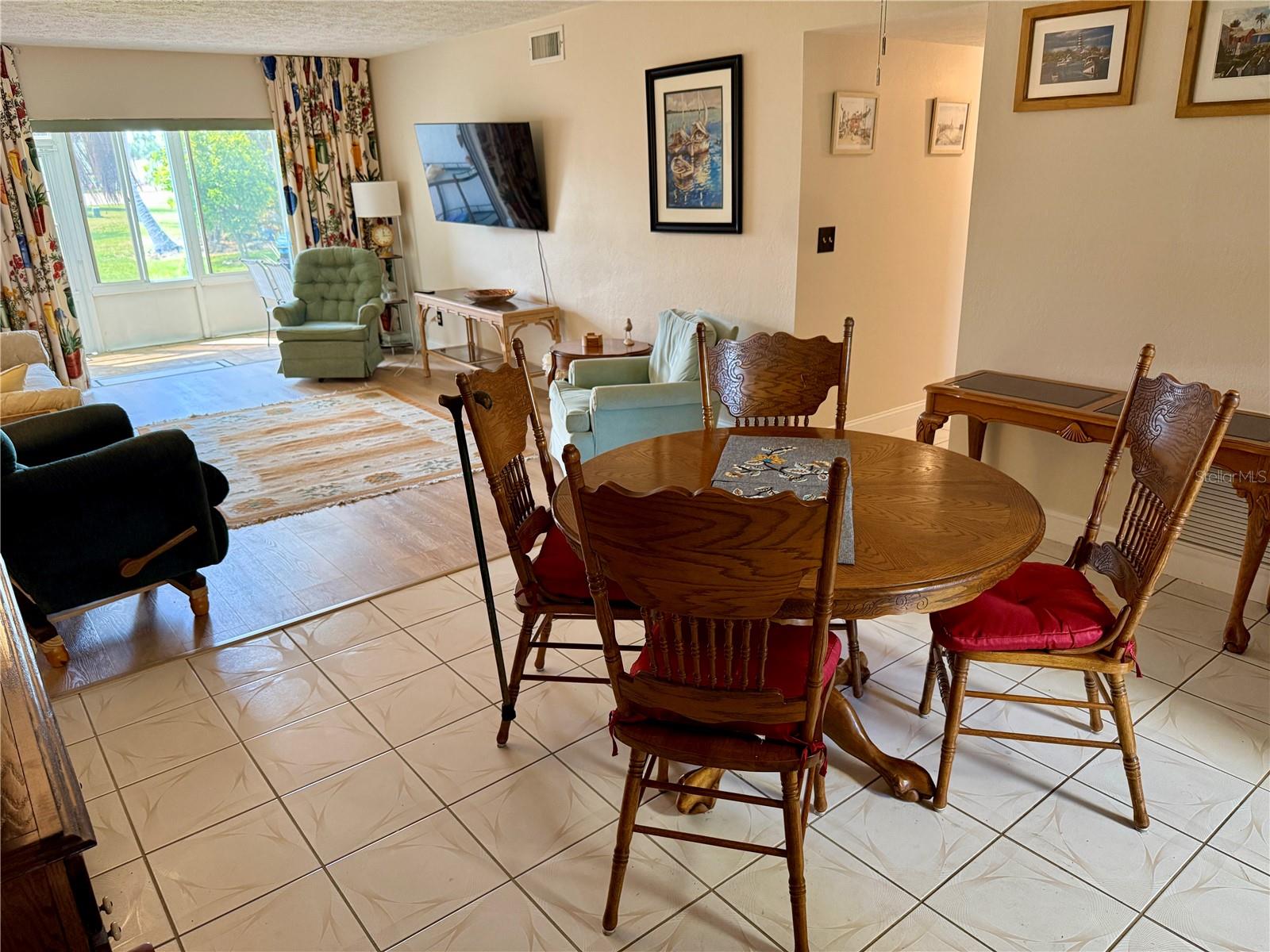 MERMAID CONDO - Residential