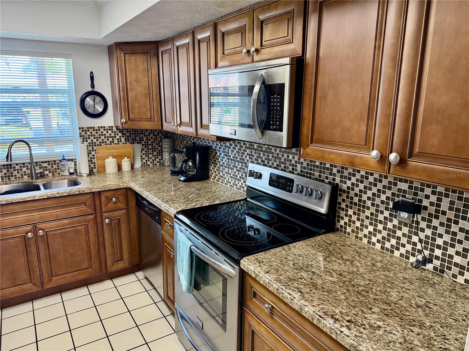 MERMAID CONDO - Residential