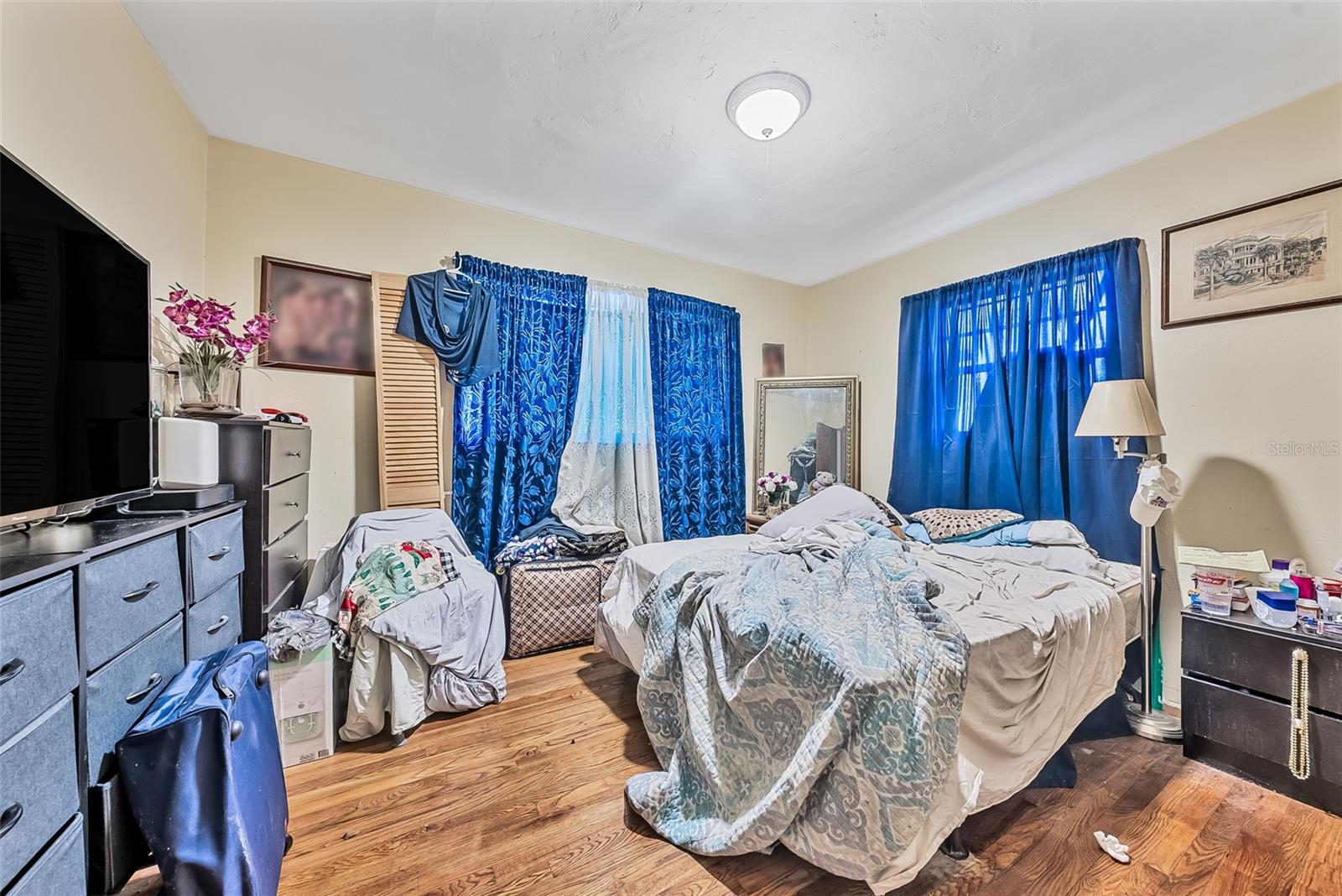 07TH AVE HIGHLANDS - Residential Income