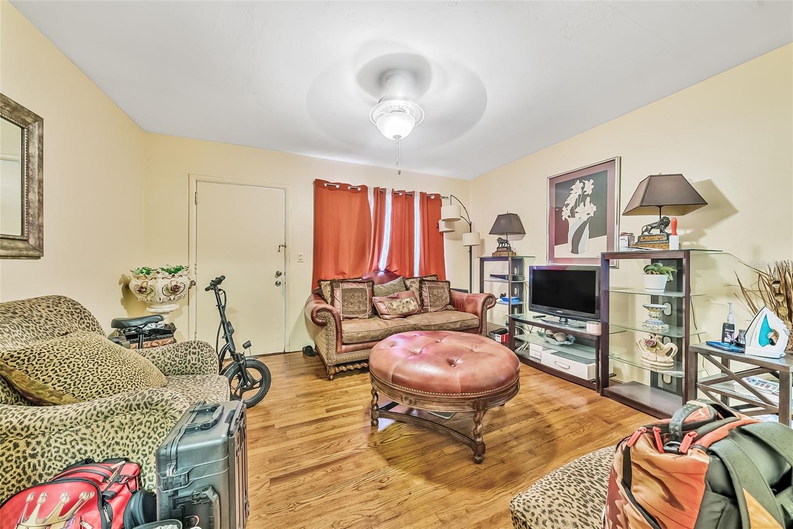 07TH AVE HIGHLANDS - Residential Income