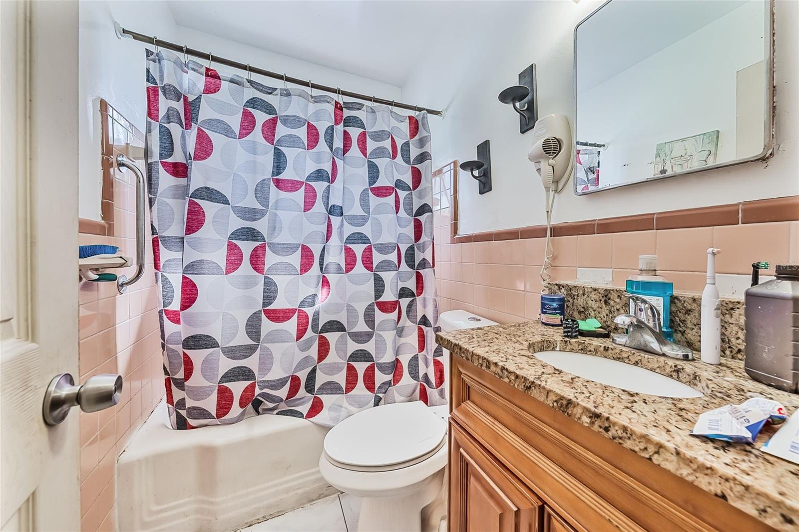 07TH AVE HIGHLANDS - Residential Income