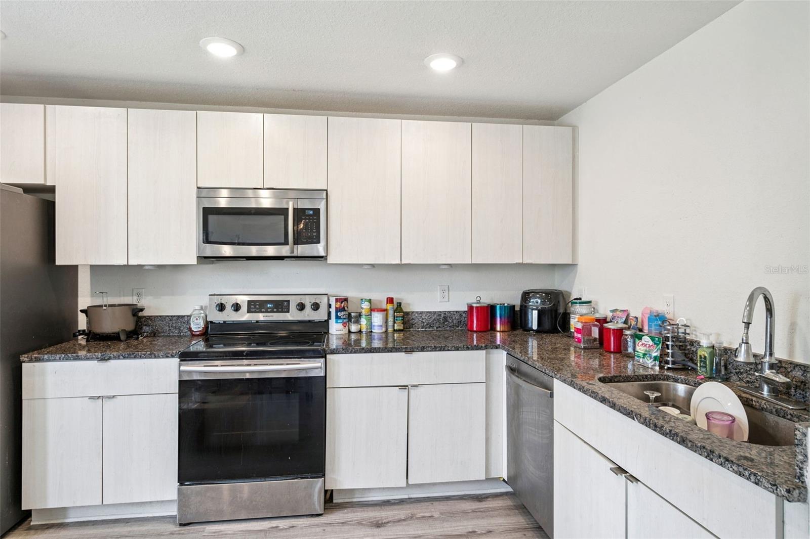 MARION OAKS UN 9 - Residential