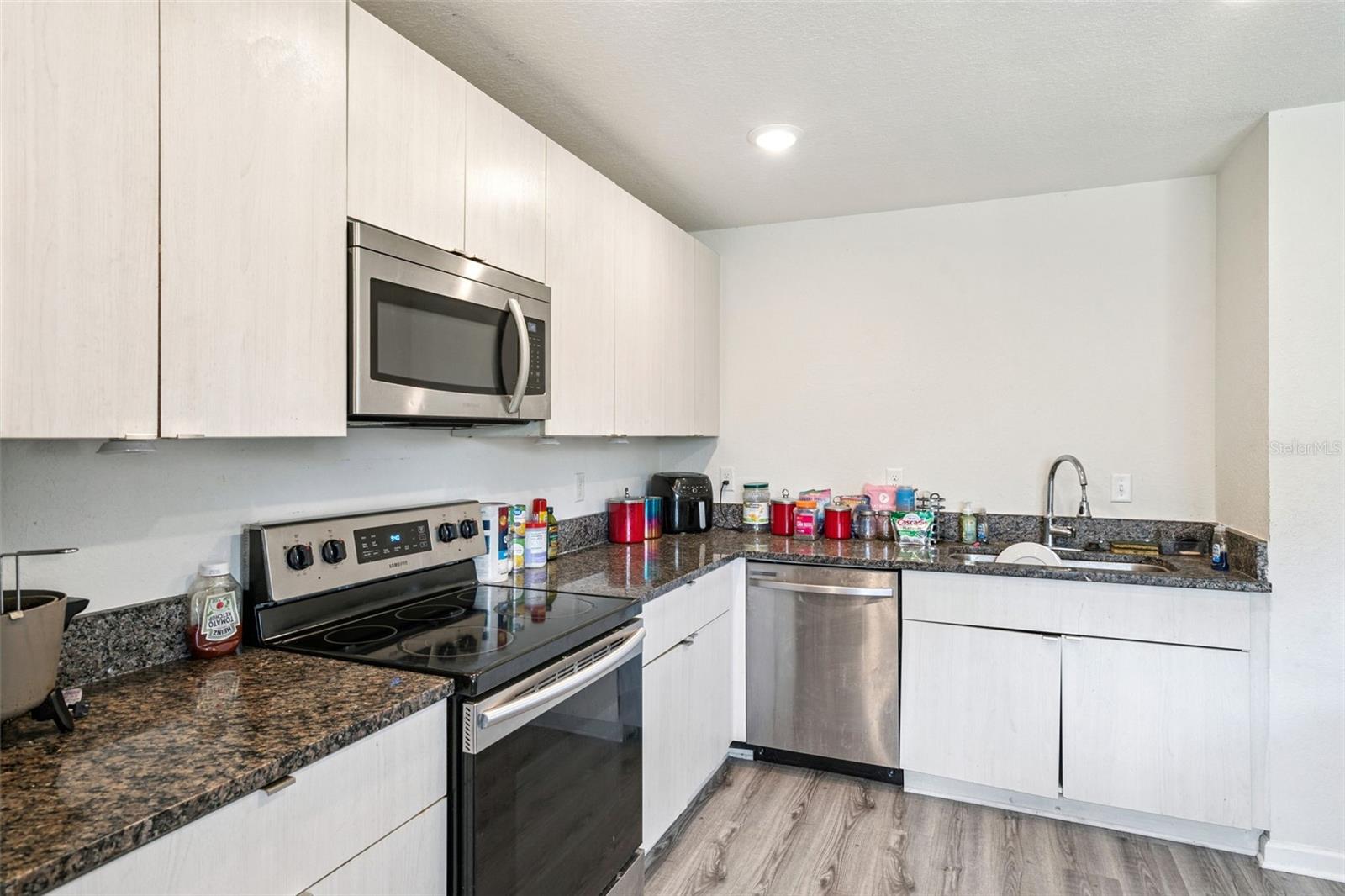 MARION OAKS UN 9 - Residential