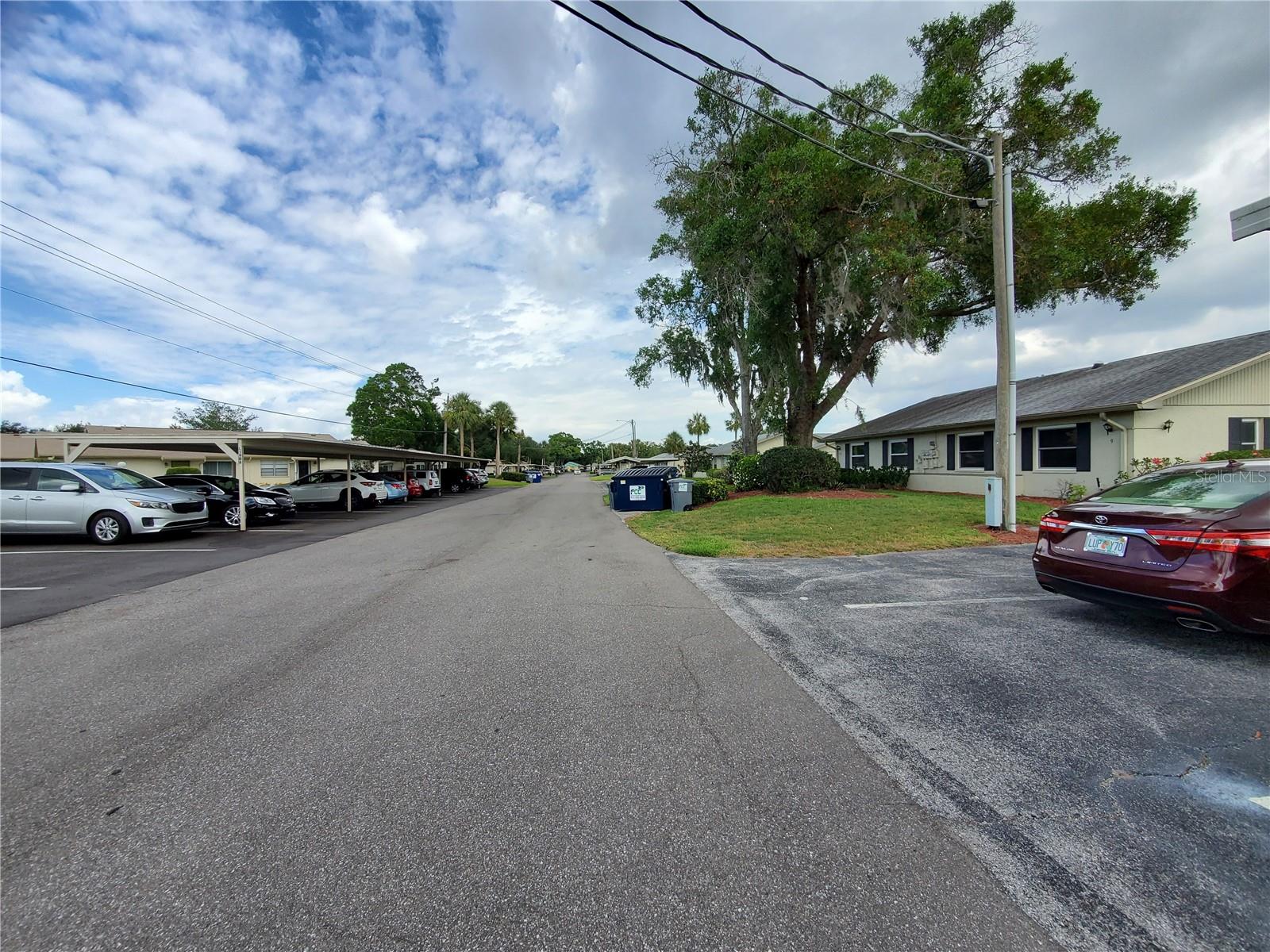 CAMBRIDGE E CONDO REV - Residential Lease