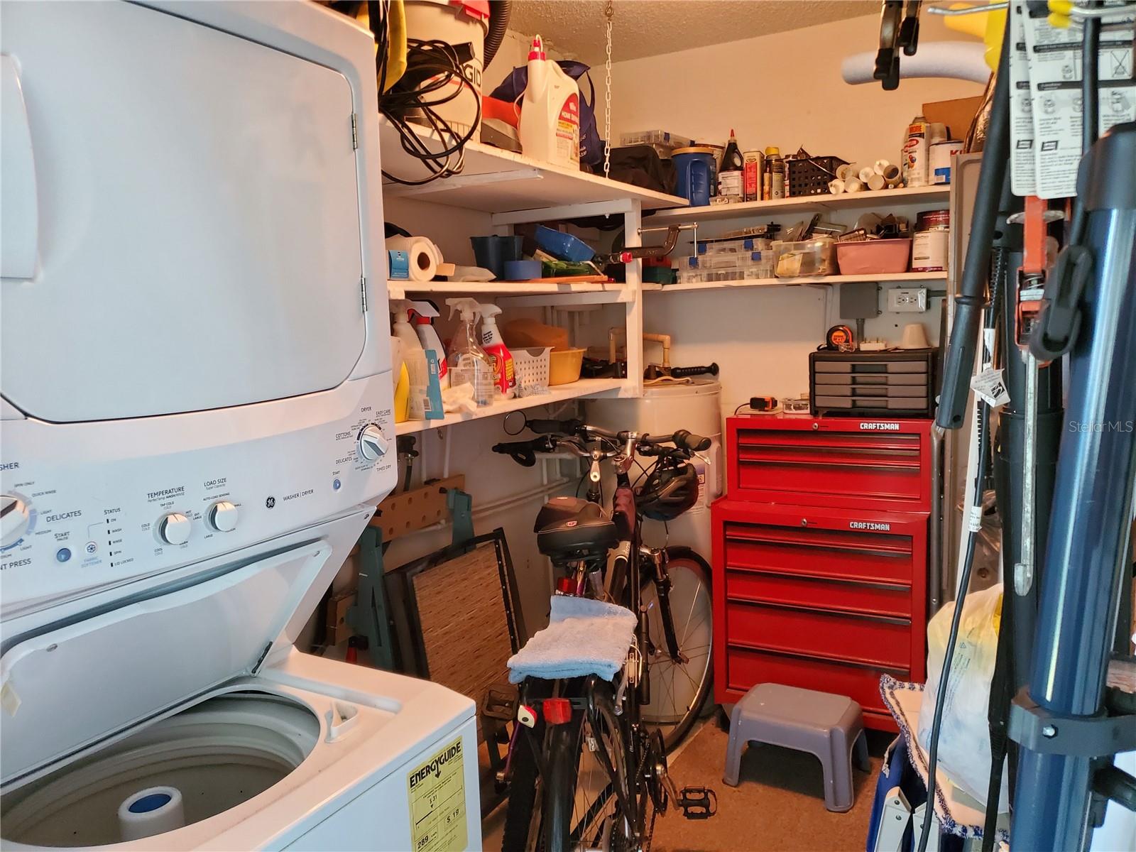 CAMBRIDGE E CONDO REV - Residential Lease