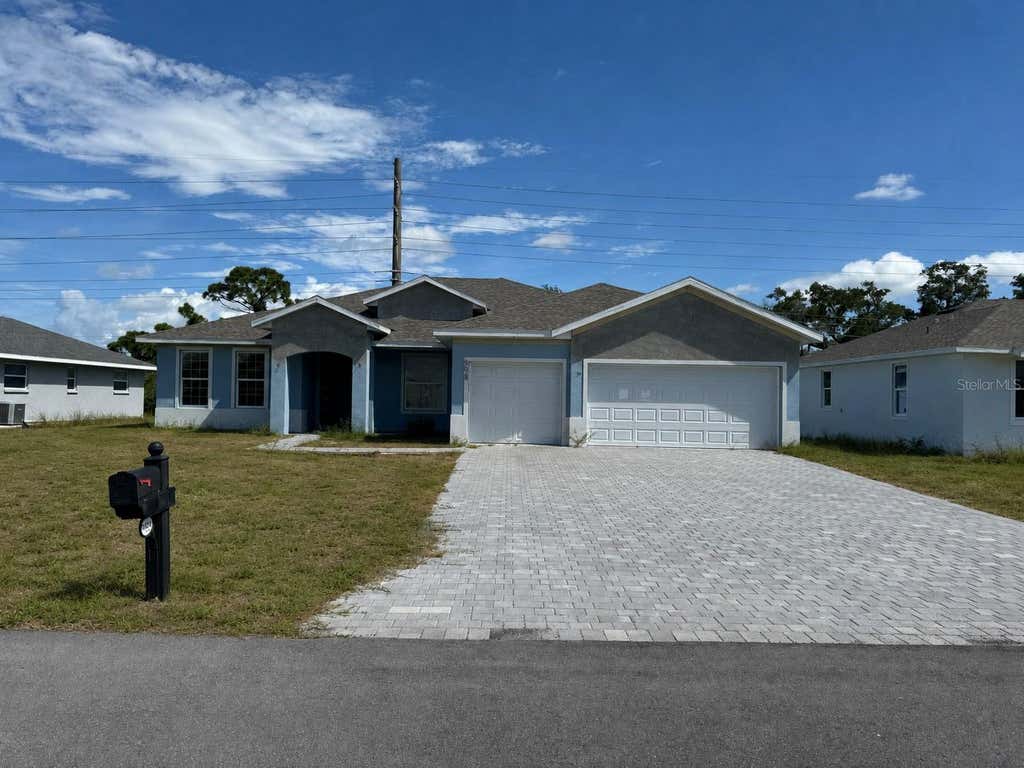 Photo of 9024 Evelyn Road, Englewood, FL 34224 (MLS # O6436877)