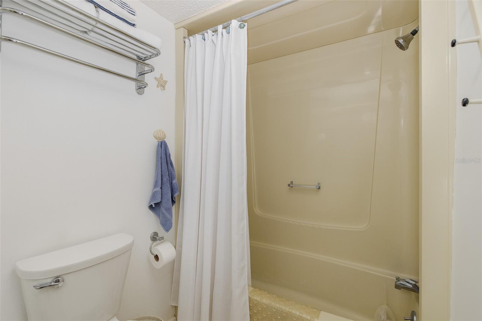 GULF HARBORS CONDO - Residential