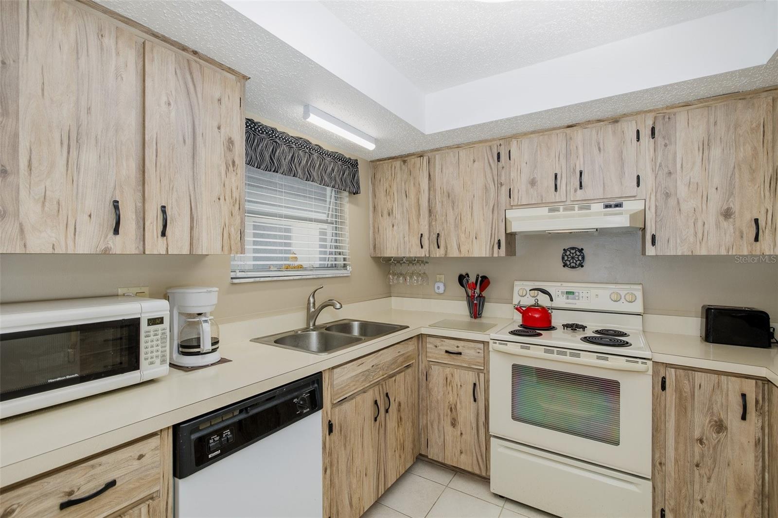 GULF HARBORS CONDO - Residential